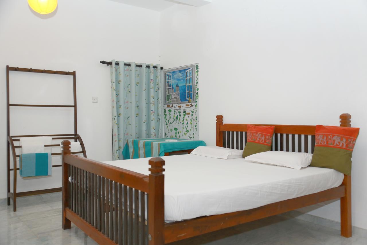 Bed and Breakfast Omee Guest Mirissa Exterior foto