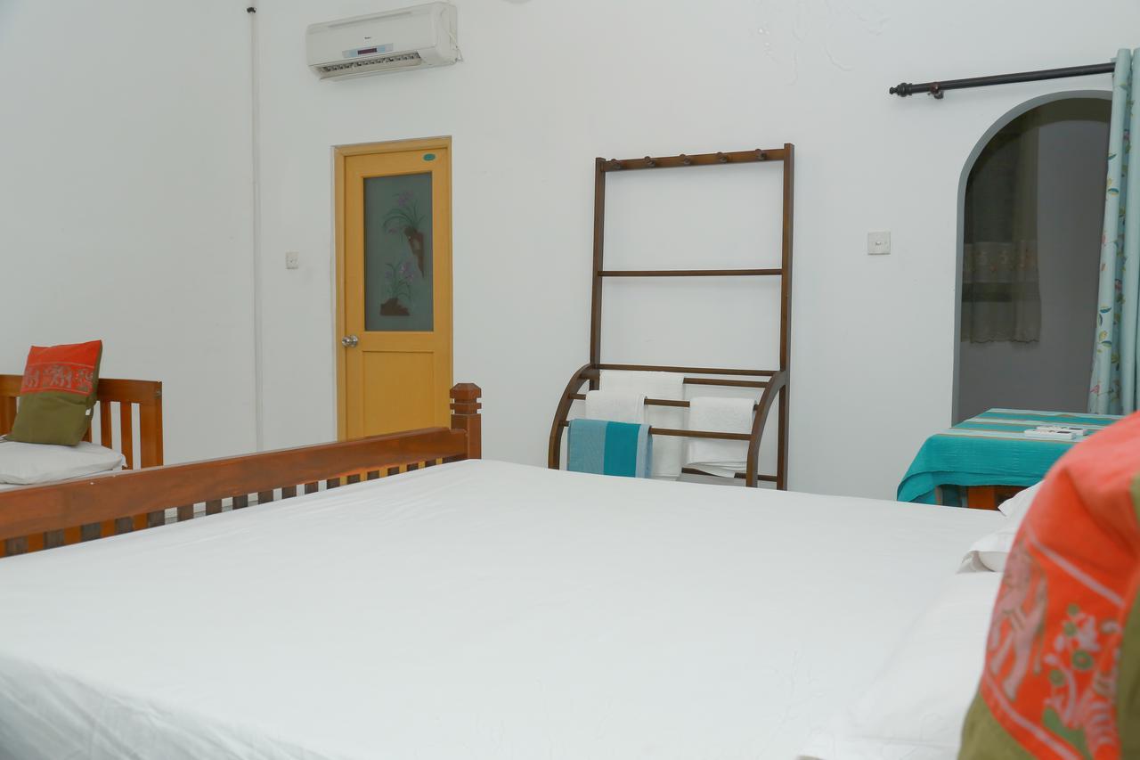 Bed and Breakfast Omee Guest Mirissa Exterior foto