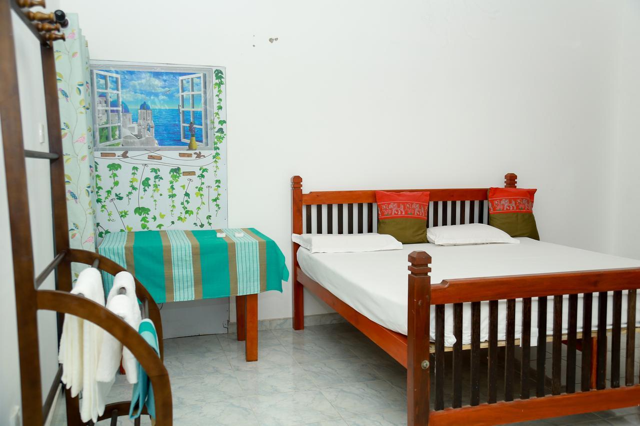 Bed and Breakfast Omee Guest Mirissa Exterior foto